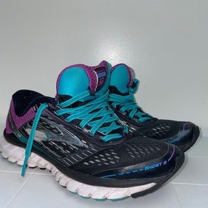 Brooks ghost 9 running shoes. Size 8.5